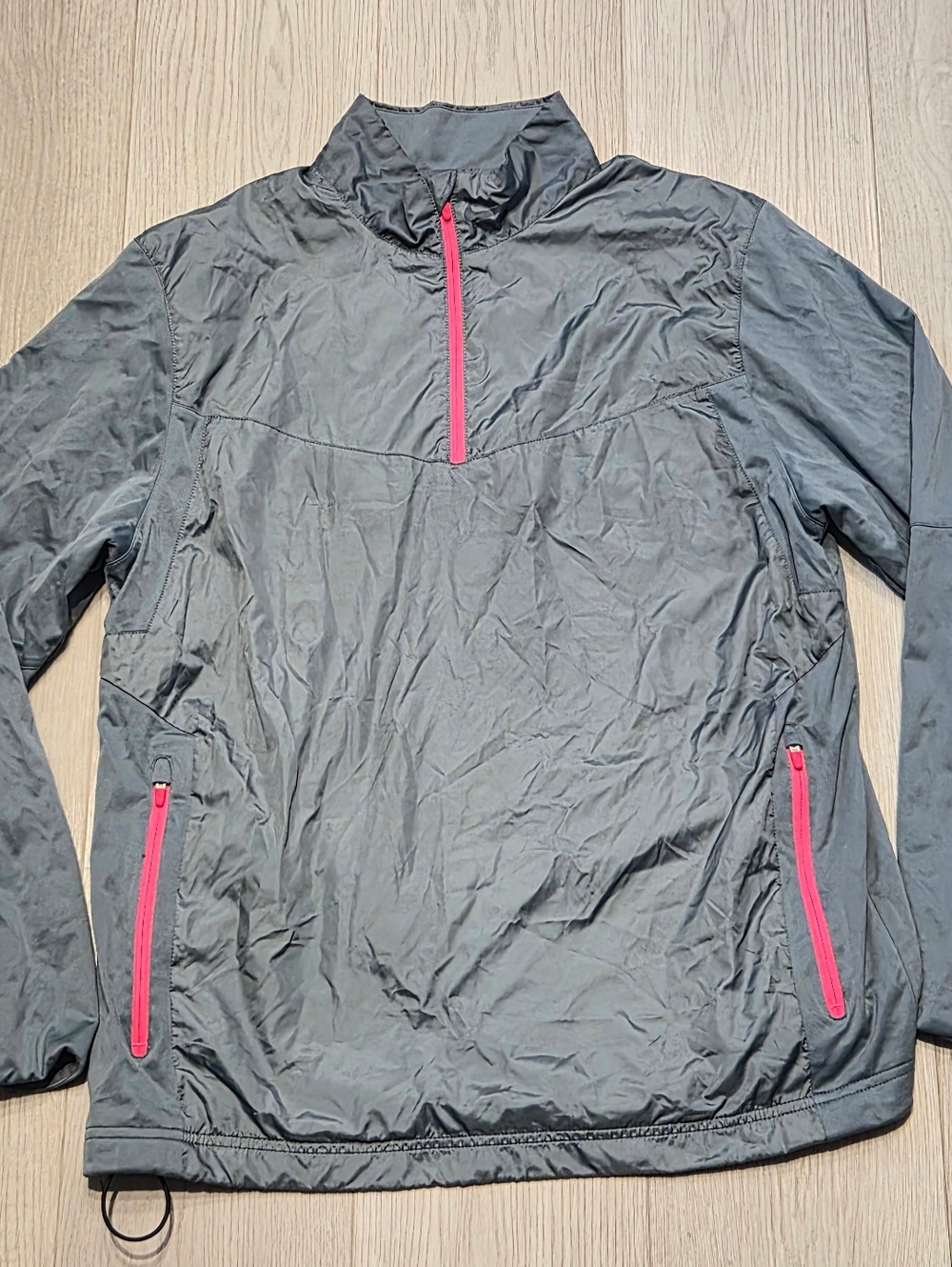 Nike Men's Gray Windbreaker Pullover with Pink Zippers
